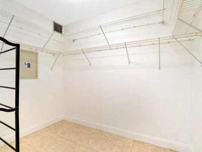 3636 Whitehall Drive, West Palm Beach, FL 33401