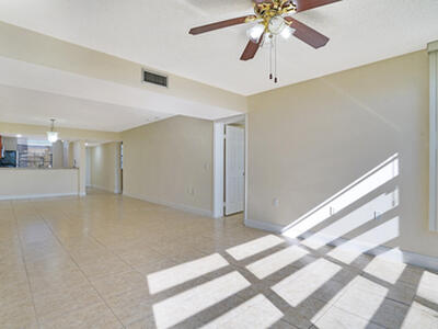 3636 Whitehall Drive, West Palm Beach, FL 33401