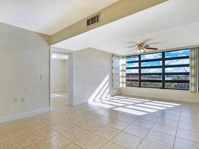 3636 Whitehall Drive, West Palm Beach, FL 33401