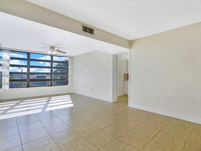3636 Whitehall Drive, West Palm Beach, FL 33401