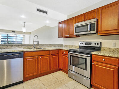 3636 Whitehall Drive, West Palm Beach, FL 33401