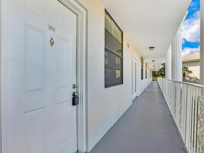 3636 Whitehall Drive, West Palm Beach, FL 33401