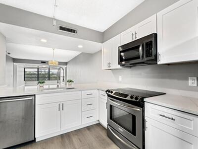 3636 Whitehall Drive, West Palm Beach, FL 33401