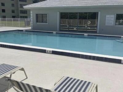 3636 Whitehall Drive, West Palm Beach, FL 33401