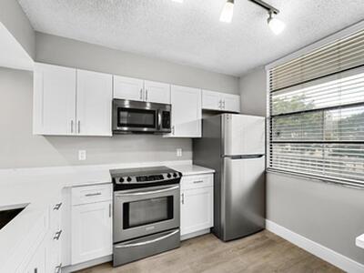 3636 Whitehall Drive, West Palm Beach, FL 33401