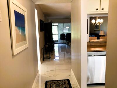 4570 Lucerne Lakes Boulevard, Lake Worth, FL 33467