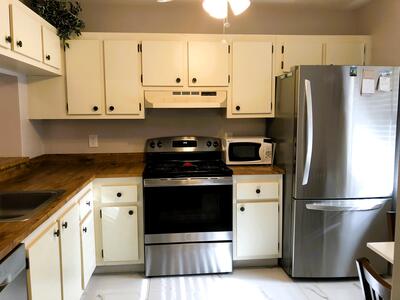 4570 Lucerne Lakes Boulevard, Lake Worth, FL 33467