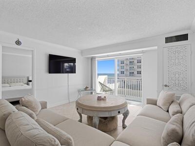 4505 S Ocean Boulevard, Highland Beach, FL 33487