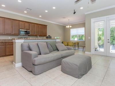 4655 Cadiz Circle, Palm Beach Gardens, FL 33418