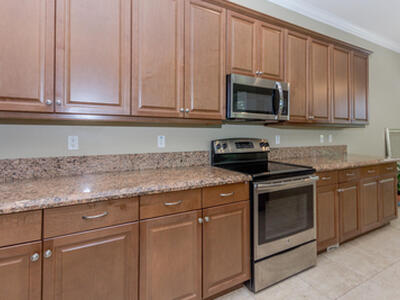 4655 Cadiz Circle, Palm Beach Gardens, FL 33418