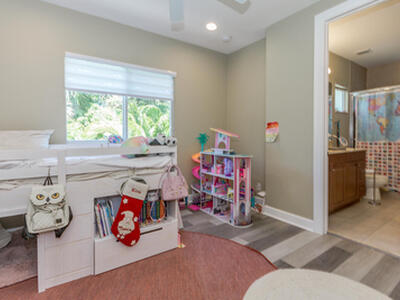 4655 Cadiz Circle, Palm Beach Gardens, FL 33418