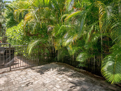 4655 Cadiz Circle, Palm Beach Gardens, FL 33418