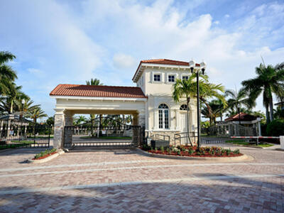 4655 Cadiz Circle, Palm Beach Gardens, FL 33418