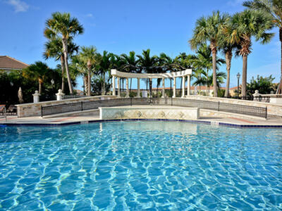 4655 Cadiz Circle, Palm Beach Gardens, FL 33418