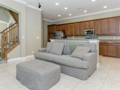 4655 Cadiz Circle, Palm Beach Gardens, FL 33418