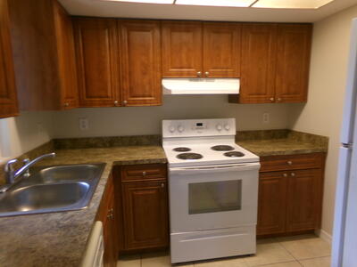 1554 SE Royal Green Circle, Port Saint Lucie, FL 34952