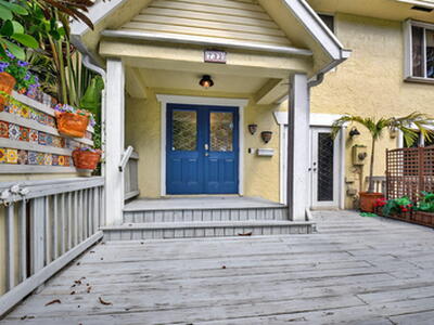 732 Rider Road, Boynton Beach, FL 33435