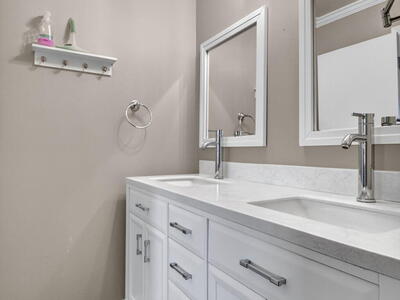 732 Rider Road, Boynton Beach, FL 33435