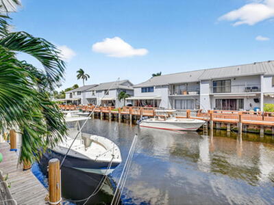 732 Rider Road, Boynton Beach, FL 33435