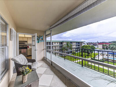 804 SE 7th Street, Deerfield Beach, FL 33441