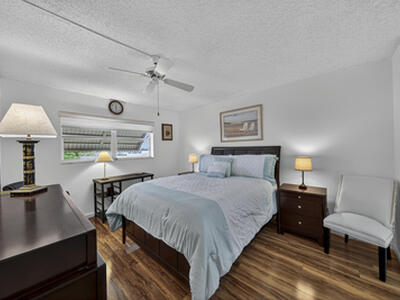 804 SE 7th Street, Deerfield Beach, FL 33441