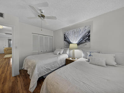 804 SE 7th Street, Deerfield Beach, FL 33441