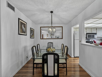 804 SE 7th Street, Deerfield Beach, FL 33441