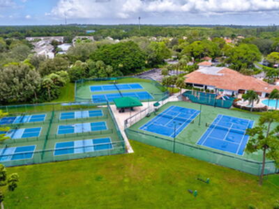 131 Island Way, Greenacres, FL 33413