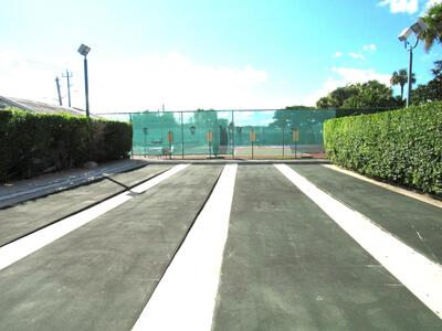 120 Lake Meryl Drive, West Palm Beach, FL 33411