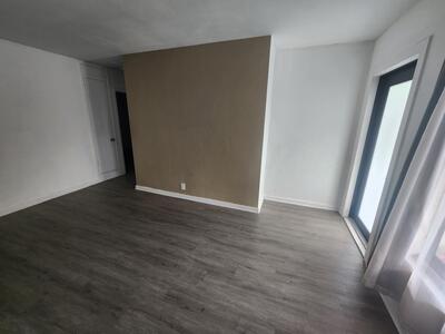 664 W 2nd Street, Riviera Beach, FL 33404