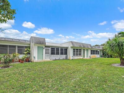 2638 Gately Drive, West Palm Beach, FL 33415