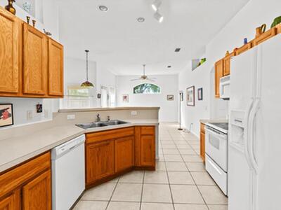 6020 NW Wolverine Road, Port Saint Lucie, FL 34986