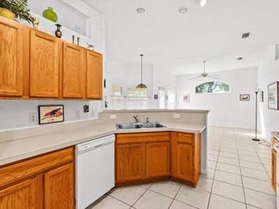 6020 NW Wolverine Road, Port Saint Lucie, FL 34986