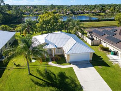 6020 NW Wolverine Road, Port Saint Lucie, FL 34986