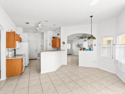 6020 NW Wolverine Road, Port Saint Lucie, FL 34986