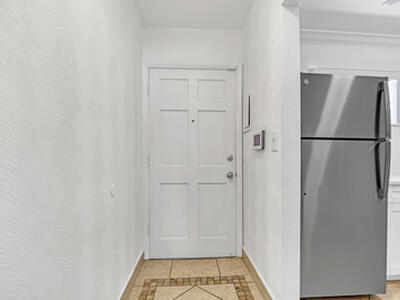 2687 N Garden Drive, Lake Worth, FL 33461