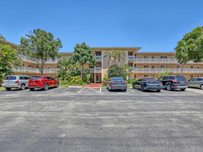 2687 N Garden Drive, Lake Worth, FL 33461