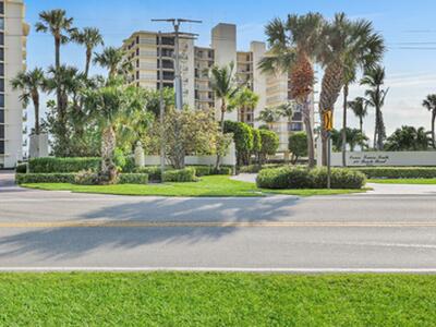 225 Beach Road, Tequesta, FL 33469