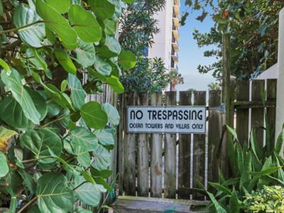 225 Beach Road, Tequesta, FL 33469