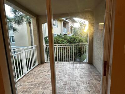 6511 Emerald Dunes Drive, West Palm Beach, FL 33411