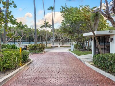 2401 N Ocean Boulevard, Boca Raton, FL 33431