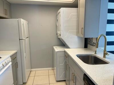 1180 Carlton Court, Fort Pierce, FL 34950