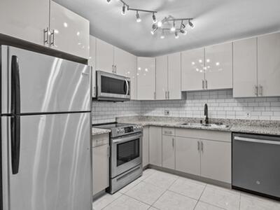 Palm Springs, FL 33461