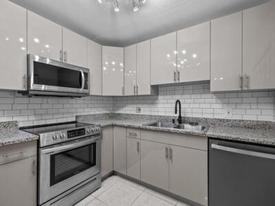 Palm Springs, FL 33461