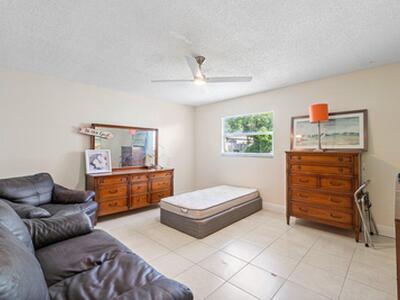 612 S Swinton Avenue, Delray Beach, FL 33444