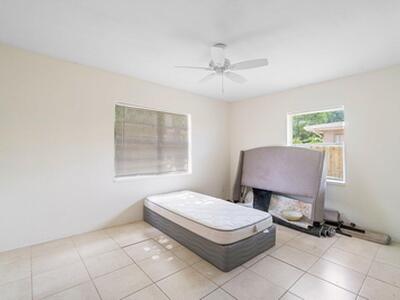 612 S Swinton Avenue, Delray Beach, FL 33444