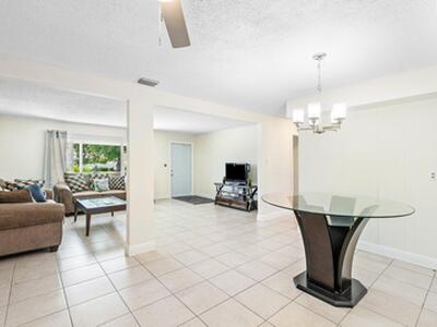 612 S Swinton Avenue, Delray Beach, FL 33444
