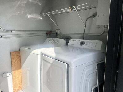 212 NE Entrada Avenue, Port Saint Lucie, FL 34952