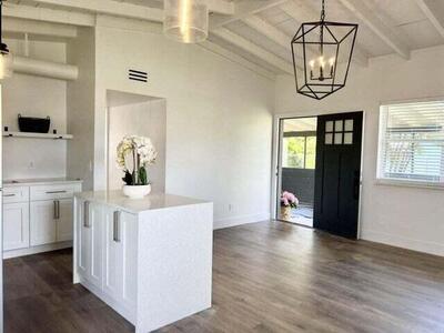 212 NE Entrada Avenue, Port Saint Lucie, FL 34952