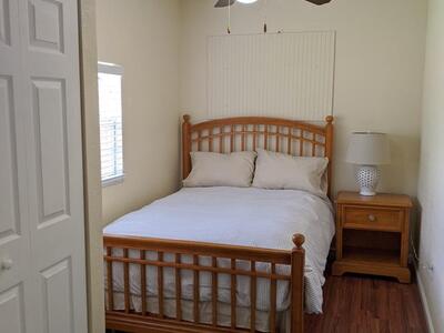 1350 Riverside Circle, Wellington, FL 33414